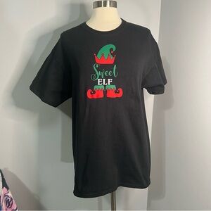 Gildan Size L Black Cotton Christmas Graphic T-Shirt Tee Sweet Elf in Red Green